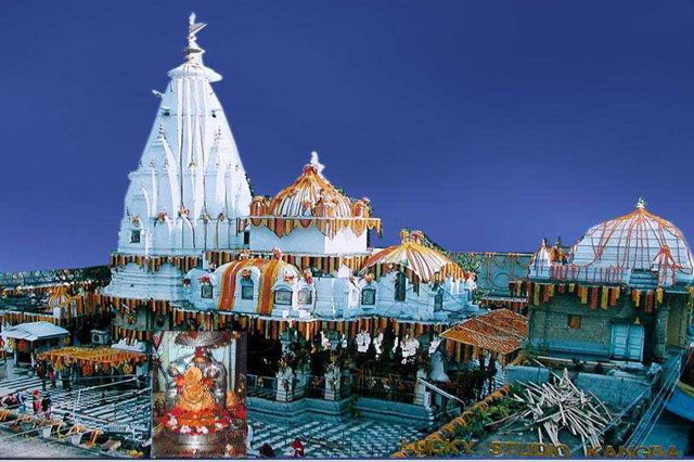 Best Taxi Service in Dharamshala