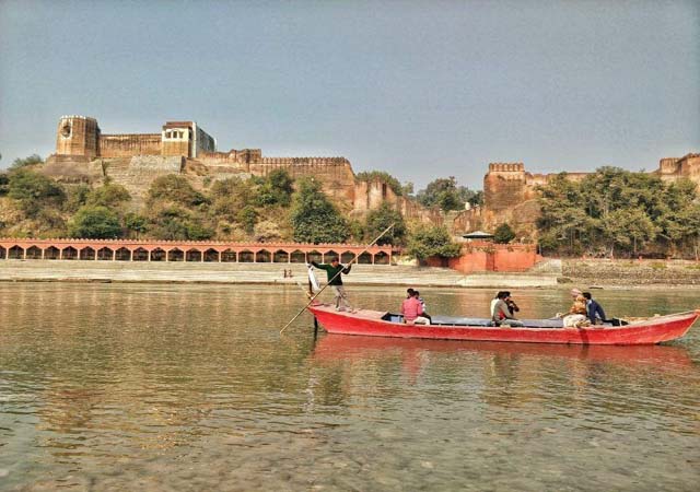 taxi in katra