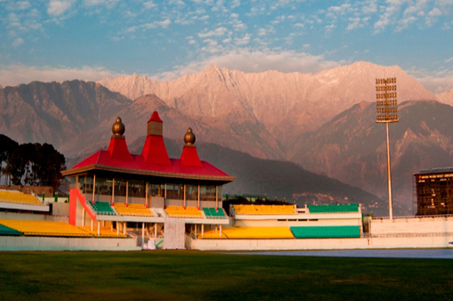 Best Srinagar Taxi Booking